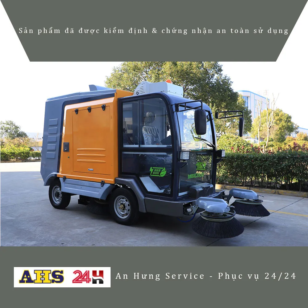 Xe quet rac duong pho