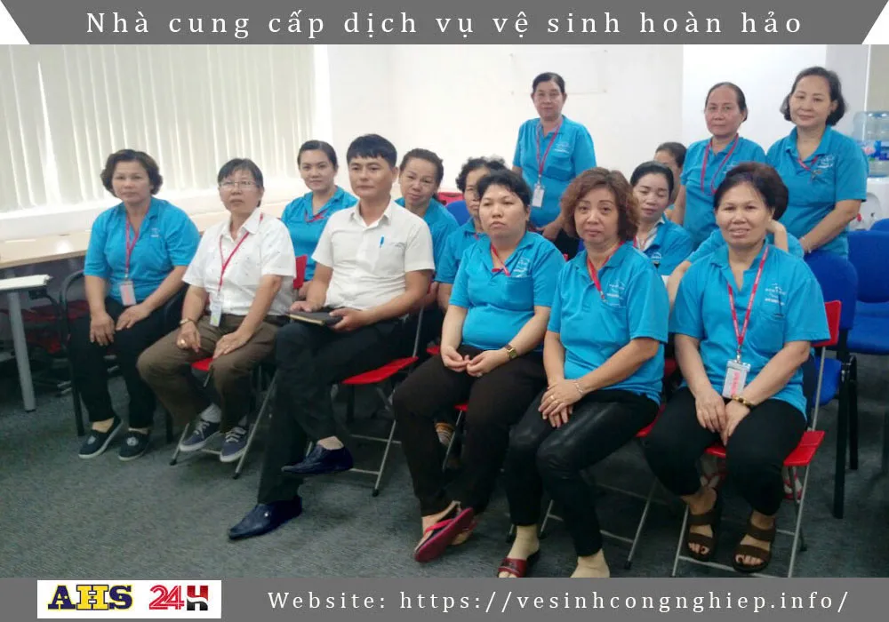 Nhà thầu vệ sinh công nghiệp 5 nhà thầu vệ sinh công nghiệp AHS 24H