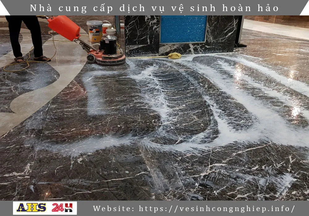 Quá trình mài sàn đá Marble