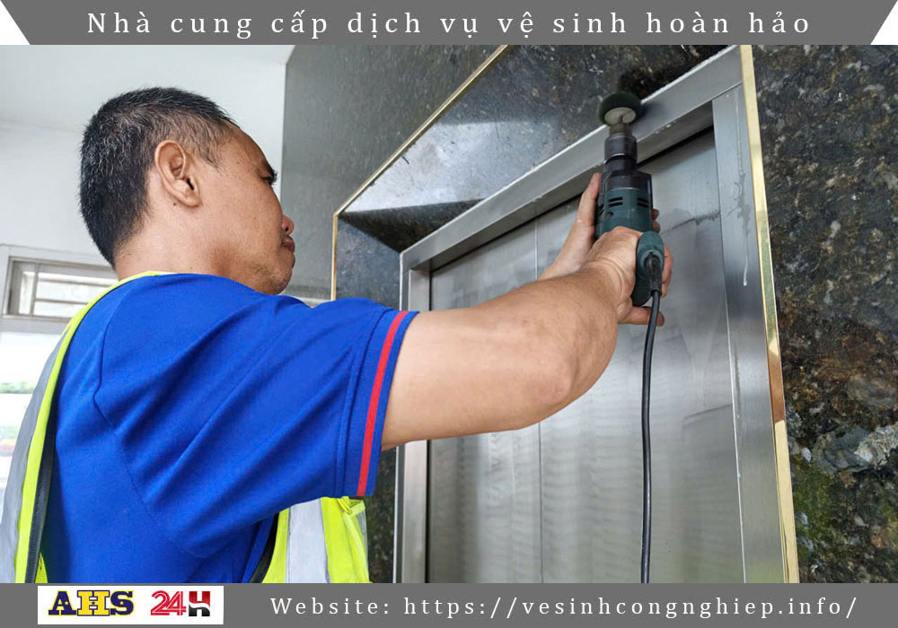 Đánh bóng inox thang máy 9 đánh bóng các góc cạnh
